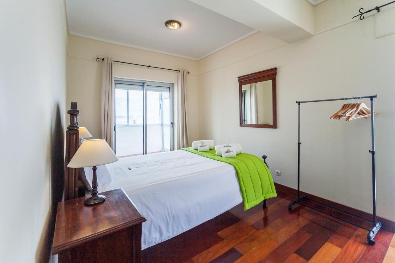 Deluxe Marina Apartment Понта-Делгада Екстер'єр фото