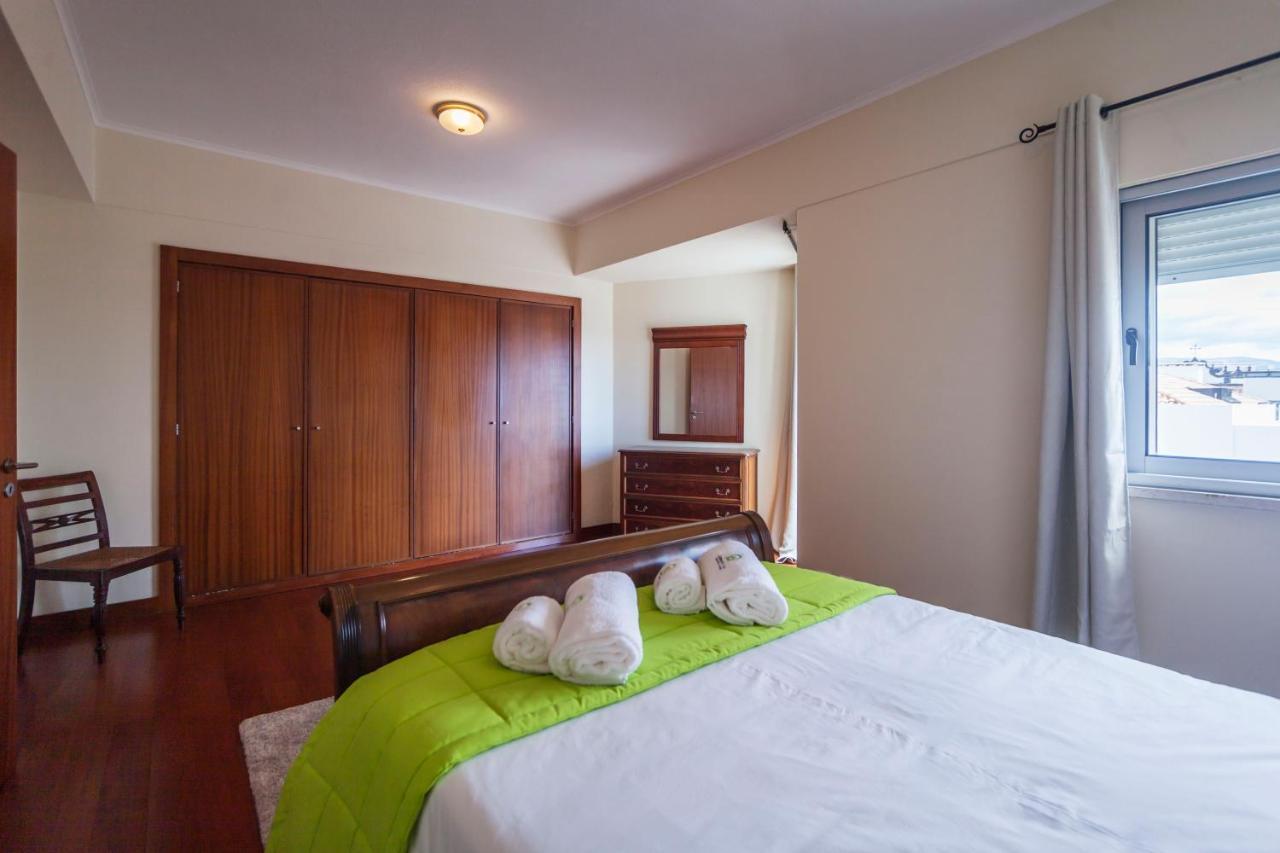 Deluxe Marina Apartment Понта-Делгада Екстер'єр фото